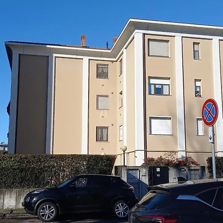 Zaffiro Apartman Parma